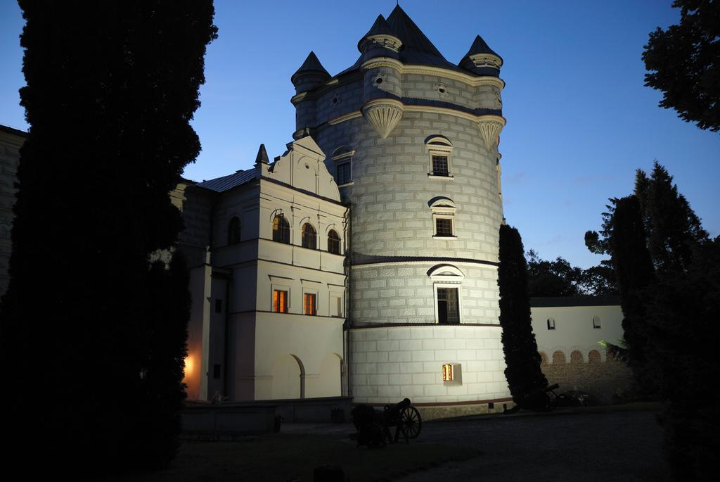 Zamek W Krasiczynie Exterior foto