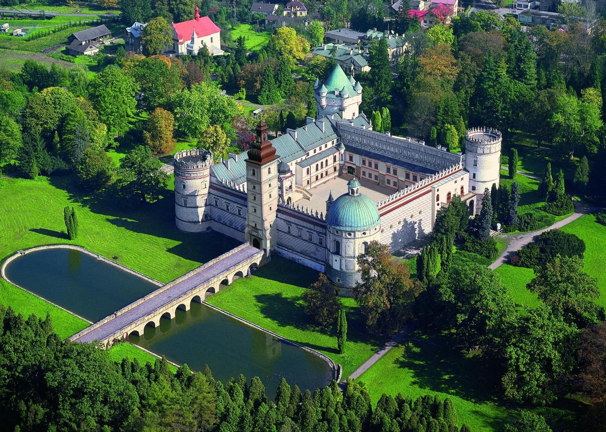 Zamek W Krasiczynie Exterior foto