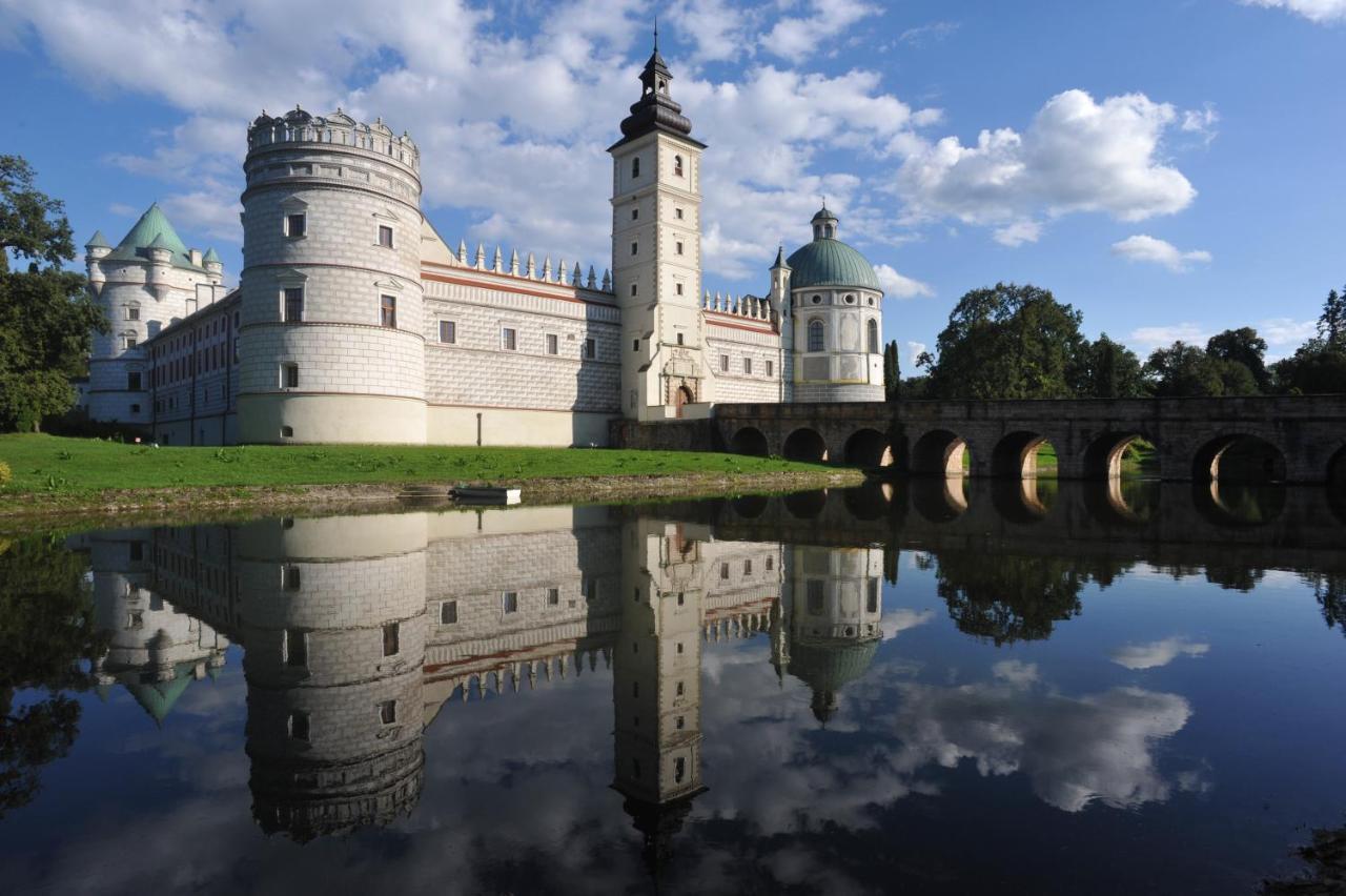 Zamek W Krasiczynie Exterior foto